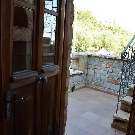 וילה Aggelina Lévktron